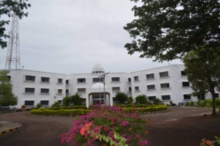 https://cache.careers360.mobi/media/colleges/social-media/media-gallery/21983/2019/1/1/Campus View of College of Agriculture Bijapur_Campus-View.jpg